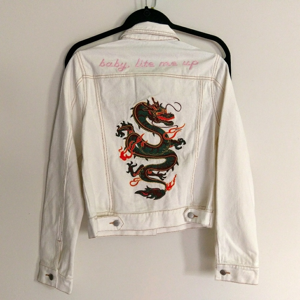 ๐HP lastโ๏ธ๐White Dragon Jean Jacket - Picture 7 of 8